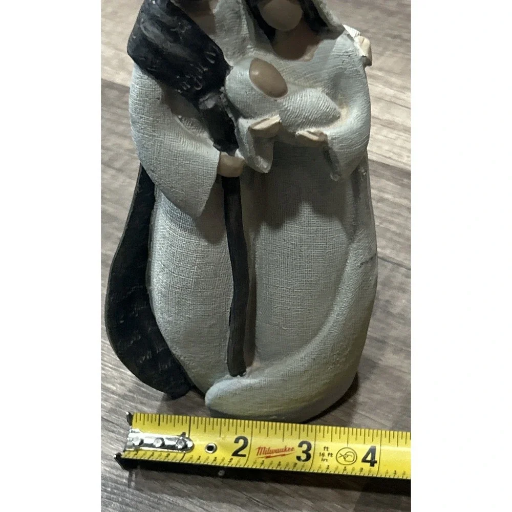 St. Nicholas‎ Squares Holy Family Figurine Joseph Mary Sculpture Christmas Decor
